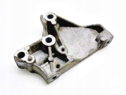 ŁAPA WSPORNIK SILNIKA 2.0 VOLVO V70 C70 S70 S80 ŁAPA WSPORNIK SILNIKA 2.0 VOLVO V70 C70 S70 S80