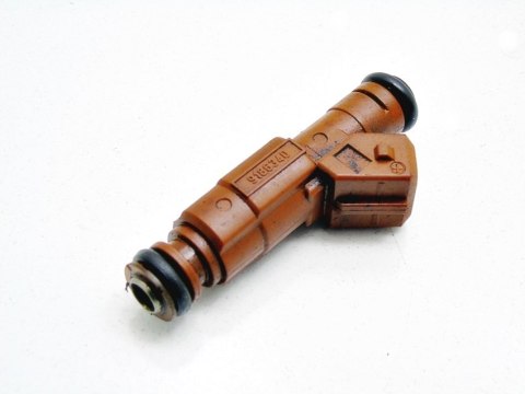 WTRYSKIWACZ 2.0 VOLVO V70 C70 S70 S80 WTRYSKIWACZ 2.0 VOLVO V70 C70 S70 S80