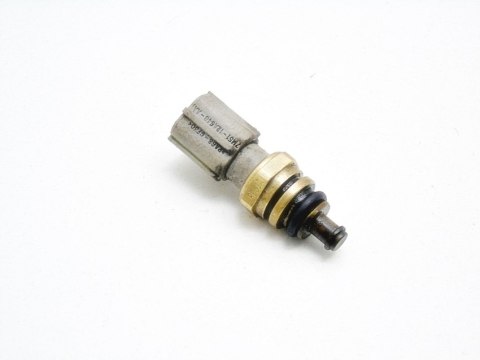 CZUJNIK TEMP WODY 1.25 1.4 FIESTA MK6 MK7 08-12 CZUJNIK TEMP WODY 1.25 1.4 FIESTA MK6 MK7 08-12