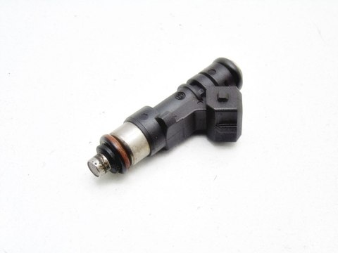 WTRYSKIWACZ 1.25 1.4 FIESTA MK6 MK7 08-12 8A6G-AA WTRYSKIWACZ 1.25 1.4 FIESTA MK6 MK7 08-12 8A6G-AA