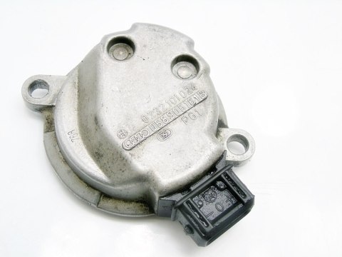 CZUJNIK POŁOŻENIA WAŁKA 1.8 20V PASSAT AUDI A4 A6 CZUJNIK POŁOŻENIA WAŁKA 1.8 20V PASSAT AUDI A4 A6