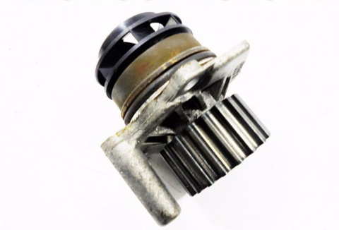 POMPA WODY 2.0 TDI AUDI Q3 VW PASSAT CC SHARAN POMPA WODY 2.0 TDI AUDI Q3 VW PASSAT CC SHARAN