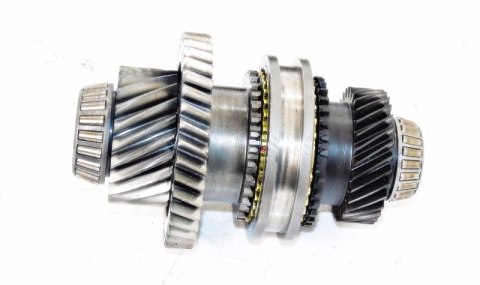 WAŁEK SKRZYNIA VOLVO 2.5 D S80 V70 WAŁEK SKRZYNIA VOLVO 2.5 D S80 V70