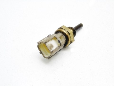 CZUJNIK TEMPERATURY WODY 2.0 DI CITD MAZDA 6 MPV 2 CZUJNIK TEMPERATURY WODY 2.0 DI CITD MAZDA 6 MPV 2