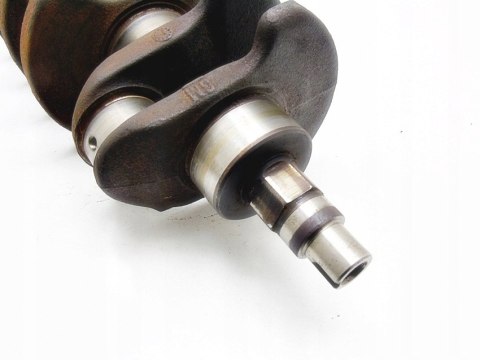 WAŁ KORBOWY 1.6 8V ASTRA F G VECTRA B 90467348 WAŁ KORBOWY 1.6 8V ASTRA F G VECTRA B 90467348
