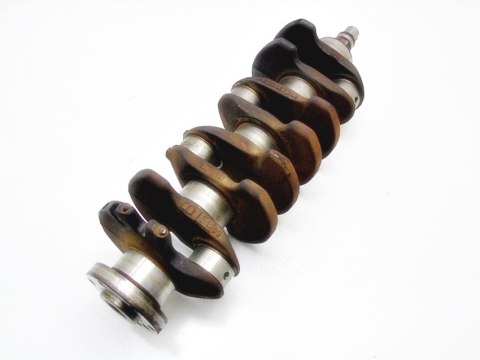 WAŁ KORBOWY 1.6 8V ASTRA F G VECTRA B 90467348 WAŁ KORBOWY 1.6 8V ASTRA F G VECTRA B 90467348