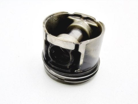 TŁOK SILNIKA 2.0 DI CITD MAZDA 6 MPV FR5C TŁOK SILNIKA 2.0 DI CITD MAZDA 6 MPV FR5C