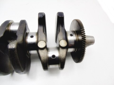 WAŁ KORBOWY 2.0 DI CITD MAZDA 3 5 6 MPV 2 FR5C WAŁ KORBOWY 2.0 DI CITD MAZDA 3 5 6 MPV 2 FR5C