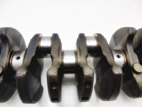 WAŁ KORBOWY 2.0 DI CITD MAZDA 3 5 6 MPV 2 FR5C WAŁ KORBOWY 2.0 DI CITD MAZDA 3 5 6 MPV 2 FR5C
