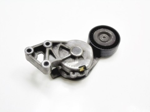 NAPINACZ PASKA 1.9 TDI BEETLE BORA GOLF OCTAVIA A3 NAPINACZ PASKA 1.9 TDI BEETLE BORA GOLF OCTAVIA A3