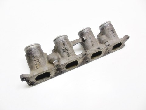 KOLEKTOR SSĄCY 1.8 20V PASSAT AUDI A4 A6 C4 KOLEKTOR SSĄCY 1.8 20V PASSAT AUDI A4 A6 C4