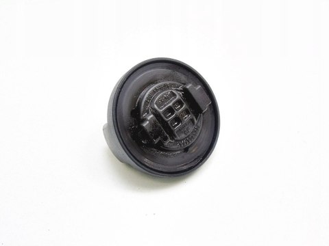 KOREK WLEWU OLEJU 1.6 8V NEW BEETLE 06A103485F KOREK WLEWU OLEJU 1.6 8V NEW BEETLE 06A103485F