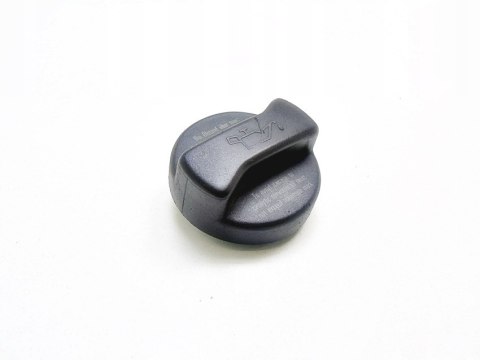 KOREK WLEWU OLEJU 1.8 20V PASSAT AUDI A4 A6 C4 KOREK WLEWU OLEJU 1.8 20V PASSAT AUDI A4 A6 C4