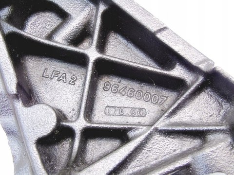 ŁAPA WSPORNIK SILNIKA 1.4 16V 307 C4 207 C2 C3 206 ŁAPA WSPORNIK SILNIKA 1.4 16V 307 C4 207 C2 C3 206