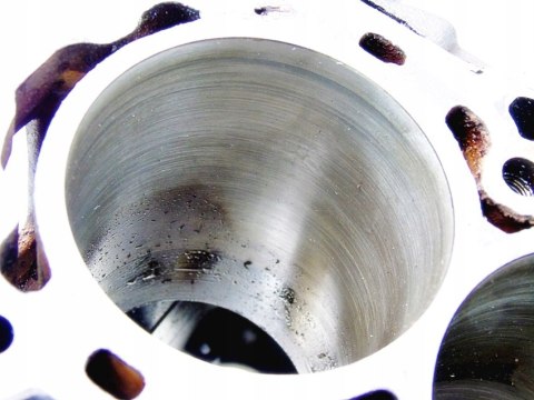 BLOK SILNIKA A12XER 1.2 16V CORSA D AVEO 55561961 BLOK SILNIKA A12XER 1.2 16V CORSA D AVEO 55561961