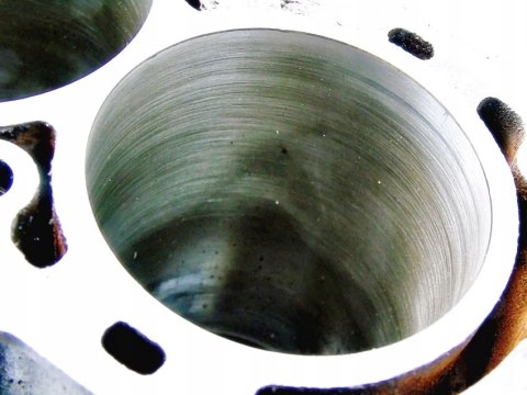 BLOK SILNIKA A12XER 1.2 16V CORSA D AVEO 55561961 BLOK SILNIKA A12XER 1.2 16V CORSA D AVEO 55561961