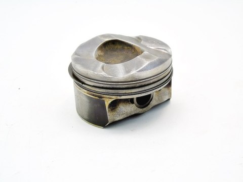 TŁOK N43 1.6 BMW E87 E90 E91 E92 E81 116 316 TŁOK N43 1.6 BMW E87 E90 E91 E92 E81 116 316