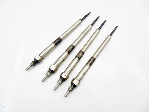 ŚWIECE ŻAROWE 2.2 D I-CTDI ACCORD 7 F-RV FRV N22A1 ŚWIECE ŻAROWE 2.2 D I-CTDI ACCORD 7 F-RV FRV N22A1