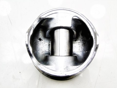 TŁOK F8T 1.9 DTI SCENIC VOLVO S40 V40 CLIO II TŁOK F8T 1.9 DTI SCENIC VOLVO S40 V40 CLIO II