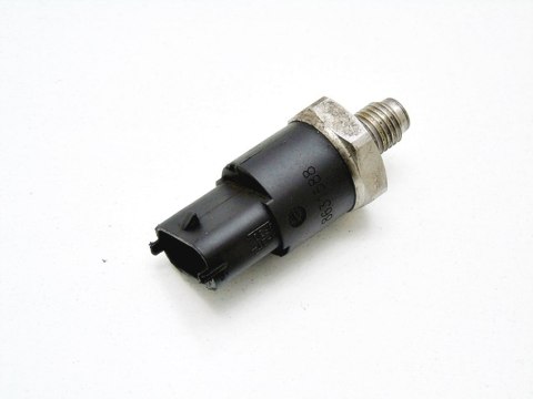 CZUJNIK PALIWA 2.4 D VOLVO S80 V70 S60 XC90 XC70 CZUJNIK PALIWA 2.4 D VOLVO S80 V70 S60 XC90 XC70