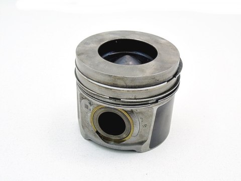 TŁOK 084JME 2.0 D MINI BMW 2 X1 X2 F39 F45 F48 F46 TŁOK 084JME 2.0 D MINI BMW 2 X1 X2 F39 F45 F48 F46