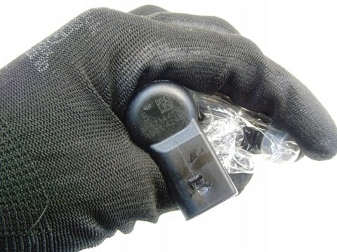 WTRYSKIWACZ 2.0 TDCI HDI 9657144580 FORD VOLVO PSA WTRYSKIWACZ 2.0 TDCI HDI 9657144580 FORD VOLVO PSA