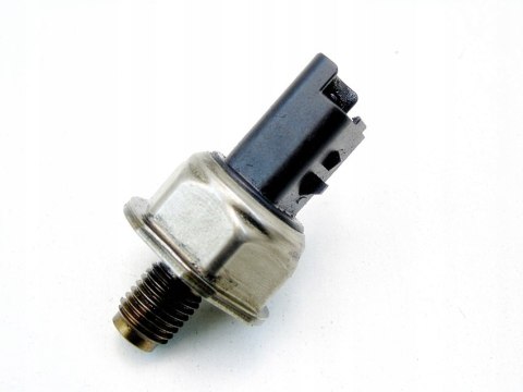 CZUJNIK PALIWA 2.0 D V50 C70 II C30 S40 II FOCUS 2 CZUJNIK PALIWA 2.0 D V50 C70 II C30 S40 II FOCUS 2