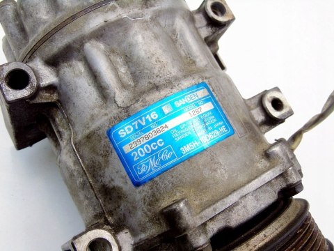 KOMPRESOR KLIMY 2.0 D V50 C70 II C30 S40 2 FOCUS 2 KOMPRESOR KLIMY 2.0 D V50 C70 II C30 S40 2 FOCUS 2
