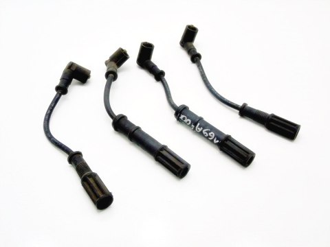 PRZEWODY ZAPŁONOWE 1.2 8V PUNTO PANDA 500 KA YPSIL PRZEWODY ZAPŁONOWE 1.2 8V PUNTO PANDA 500 KA YPSIL