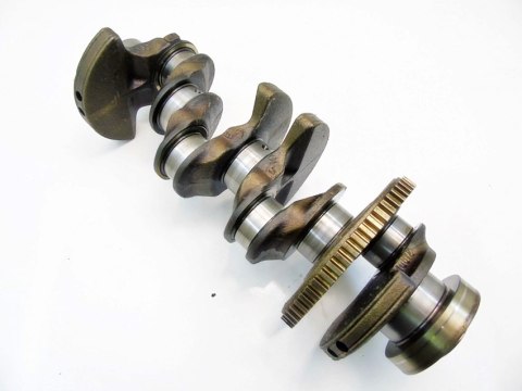 WAŁ KORBOWY 1.6 i BMW 116 316 TI E90 E81 E87 E46 WAŁ KORBOWY 1.6 i BMW 116 316 TI E90 E81 E87 E46