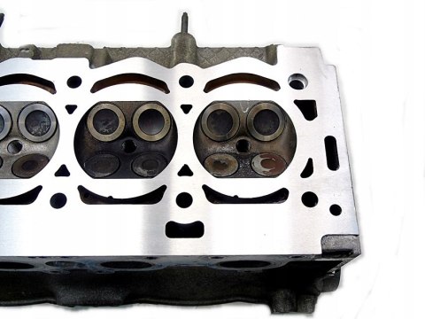 GŁOWICA 1.4 16V 307 C4 207 C2 C3 206 9656249480 GŁOWICA 1.4 16V 307 C4 207 C2 C3 206 9656249480