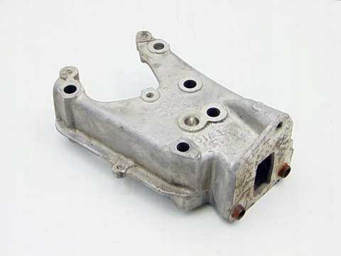 ŁAPA SILNIKA 1.8 2.0 16V 407 C5 C4 307 XSARA 607 ŁAPA SILNIKA 1.8 2.0 16V 407 C5 C4 307 XSARA 607