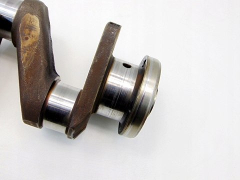 WAŁ KORBOWY 1.3 8V MPI SKODA FELICIA FAVORIT WAŁ KORBOWY 1.3 8V MPI SKODA FELICIA FAVORIT