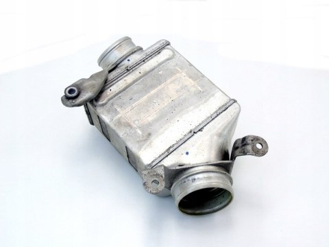 INTERCOOLER 4.4 BMW 550 650 750 F07 F11 F01 F02 X5 INTERCOOLER 4.4 BMW 550 650 750 F07 F11 F01 F02 X5