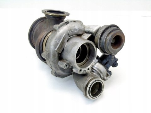 TURBOSPRĘŻARKA 4.4 BMW 550 650 750 F07 F11 F01 X5 TURBOSPRĘŻARKA 4.4 BMW 550 650 750 F07 F11 F01 X5