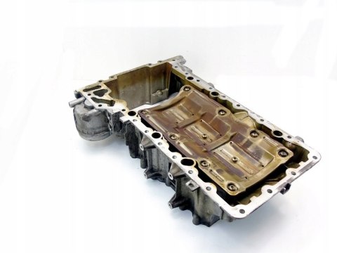 MISKA OLEJU 4.4 BMW 550 650 750 F07 F11 F10 X5 4X4 MISKA OLEJU 4.4 BMW 550 650 750 F07 F11 F10 X5 4X4