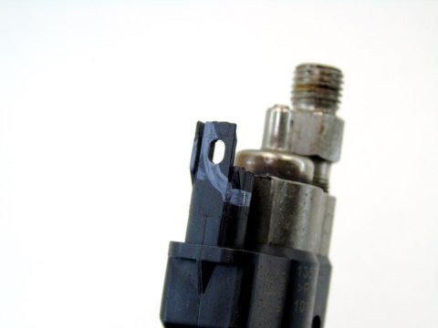 WTRYSKIWACZ 4.4 BMW 550 650 750 F07 X5 X6 7585261 WTRYSKIWACZ 4.4 BMW 550 650 750 F07 X5 X6 7585261