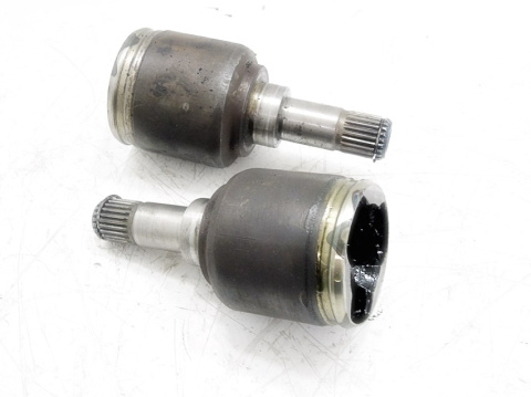 KIELICH PÓŁOSI FIAT 1.4 12V BRAVA MAREA BRAVO KIELICH PÓŁOSI FIAT 1.4 12V BRAVA MAREA BRAVO
