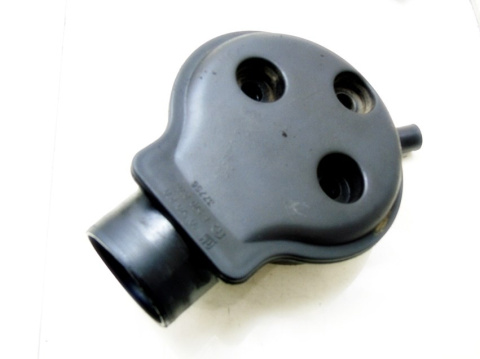 OBUDOWA PRZEPUSTNICY OPEL 1.0 12V CORSA B OBUDOWA PRZEPUSTNICY OPEL 1.0 12V CORSA B