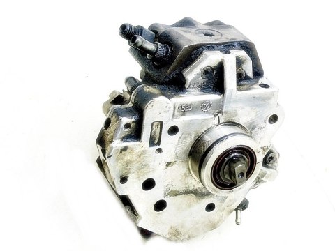 POMPA WTRYSKOWA VOLVO 2.4D V70 II D5 XC90 S60 POMPA WTRYSKOWA VOLVO 2.4D V70 II D5 XC90 S60