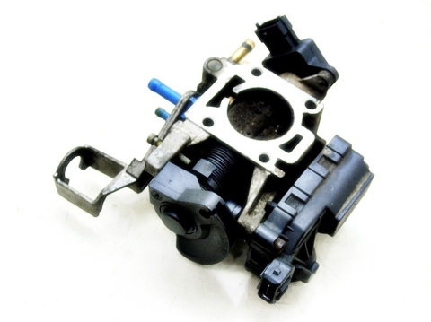 PRZEPUSTNICA OPEL 1.0 12V CORSA B 0132008600 PRZEPUSTNICA OPEL 1.0 12V CORSA B 0132008600