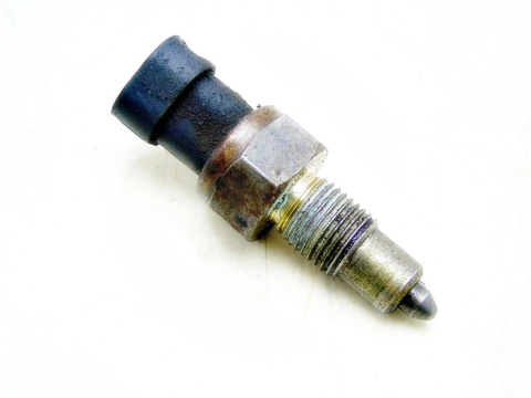 CZUJNIK SKRZYNI 1.6 16V SIENA PALIO DOBLO IDEA CZUJNIK SKRZYNI 1.6 16V SIENA PALIO DOBLO IDEA
