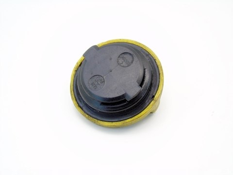 KOREK OLEJU 3.0 CDTI VECTRA C SIGNUM SAAB 9-5 TID KOREK OLEJU 3.0 CDTI VECTRA C SIGNUM SAAB 9-5 TID