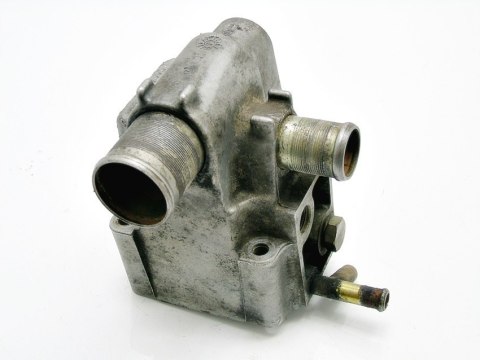 OBUDOWA TERMOSTATU 2.5 D 12V DUCATO BOXER JUMPER OBUDOWA TERMOSTATU 2.5 D 12V DUCATO BOXER JUMPER