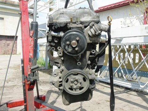 SILNIK SŁUPEK OPEL CORSA B 1.0 12V X10XE SILNIK SŁUPEK OPEL CORSA B 1.0 12V X10XE