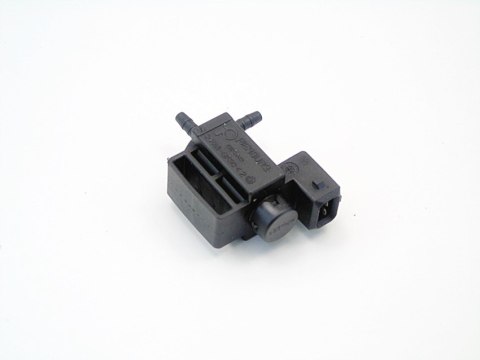 ELEKTROZAWÓR 1.6 8V A3 GOLF 4 BORA OCTAVIA LEON ELEKTROZAWÓR 1.6 8V A3 GOLF 4 BORA OCTAVIA LEON