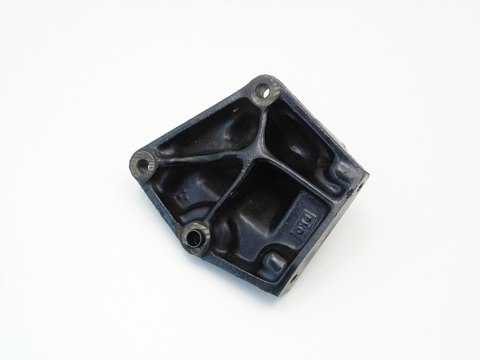 ŁAPA SILNIKA 2.5 D 12V BOXER JUMPER T9A 9608697980 ŁAPA SILNIKA 2.5 D 12V BOXER JUMPER T9A 9608697980