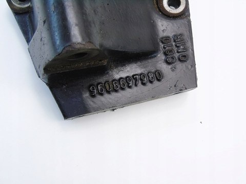 ŁAPA SILNIKA 2.5 D 12V BOXER JUMPER T9A 9608697980 ŁAPA SILNIKA 2.5 D 12V BOXER JUMPER T9A 9608697980