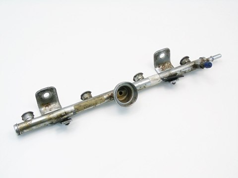 LISTWA WTRYSKOWA 2.3 16V MAZDA 3 5 6 MONDEO S-MAX LISTWA WTRYSKOWA 2.3 16V MAZDA 3 5 6 MONDEO S-MAX