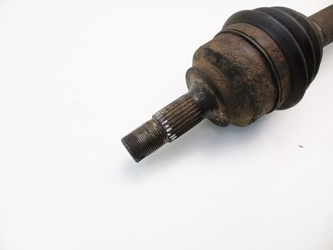 PÓŁOŚ NAPĘDOWA PRAWA 1.4 16V BENZ 307 C4 KFU PÓŁOŚ NAPĘDOWA PRAWA 1.4 16V BENZ 307 C4 KFU